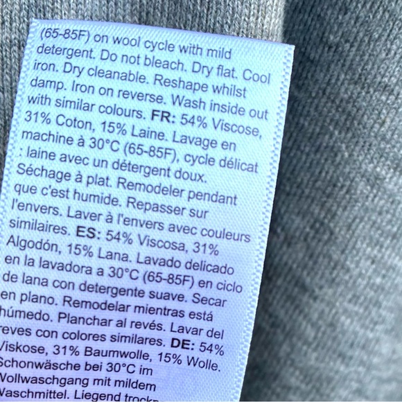 Seraphine NWT Gray Nursing Cape - Picture 6 of 9